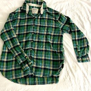 Comfy American Eagle Flannel 🍁